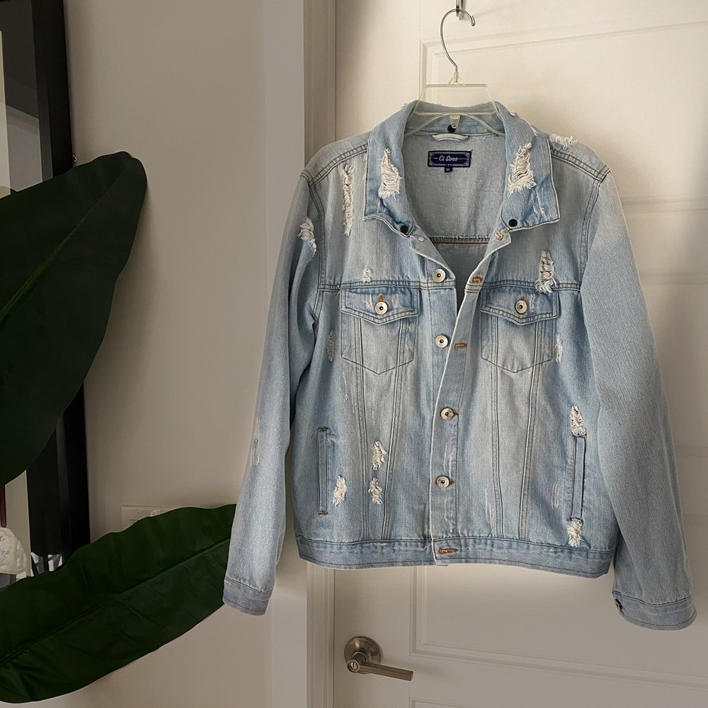 Oversize Ripped Jean Jacket - Picture 2 of 3